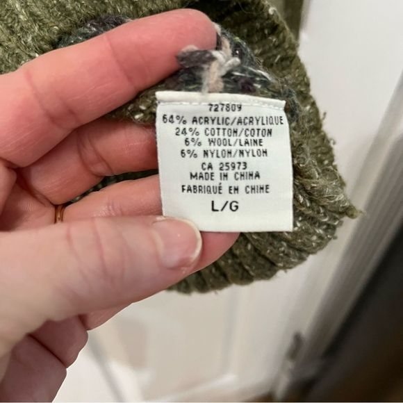 One on One vintage long sleeve v neck green sweater size large - Picture 4 of 9